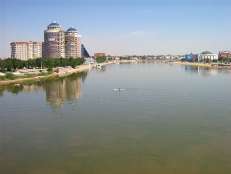 800px-ural_river_atyrau.jpg